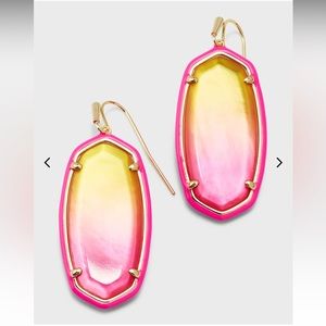 Kendra Scott Elle Enamel Pink Earrings